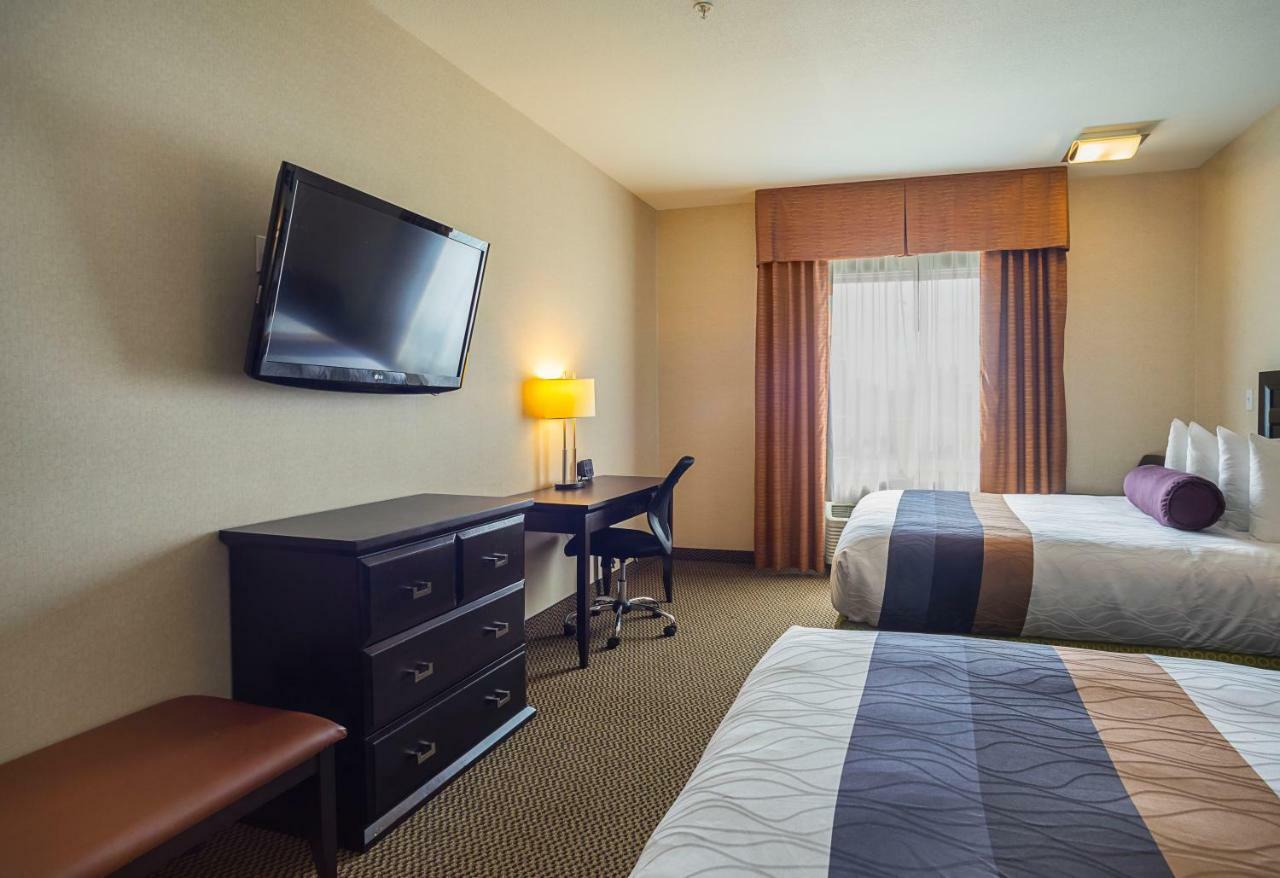 Best Western Wainwright Inn & Suites Zewnętrze zdjęcie